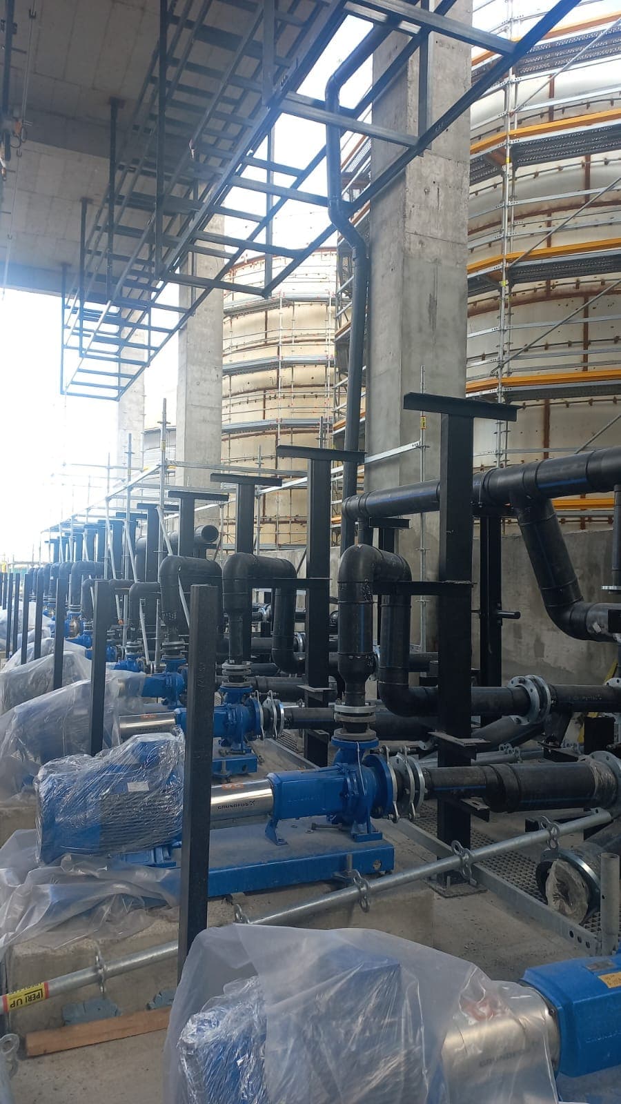 Chiller - Isı Pompası - Su Yumuşatma vb. Tedariği ve Montajı — saha fotoğrafı